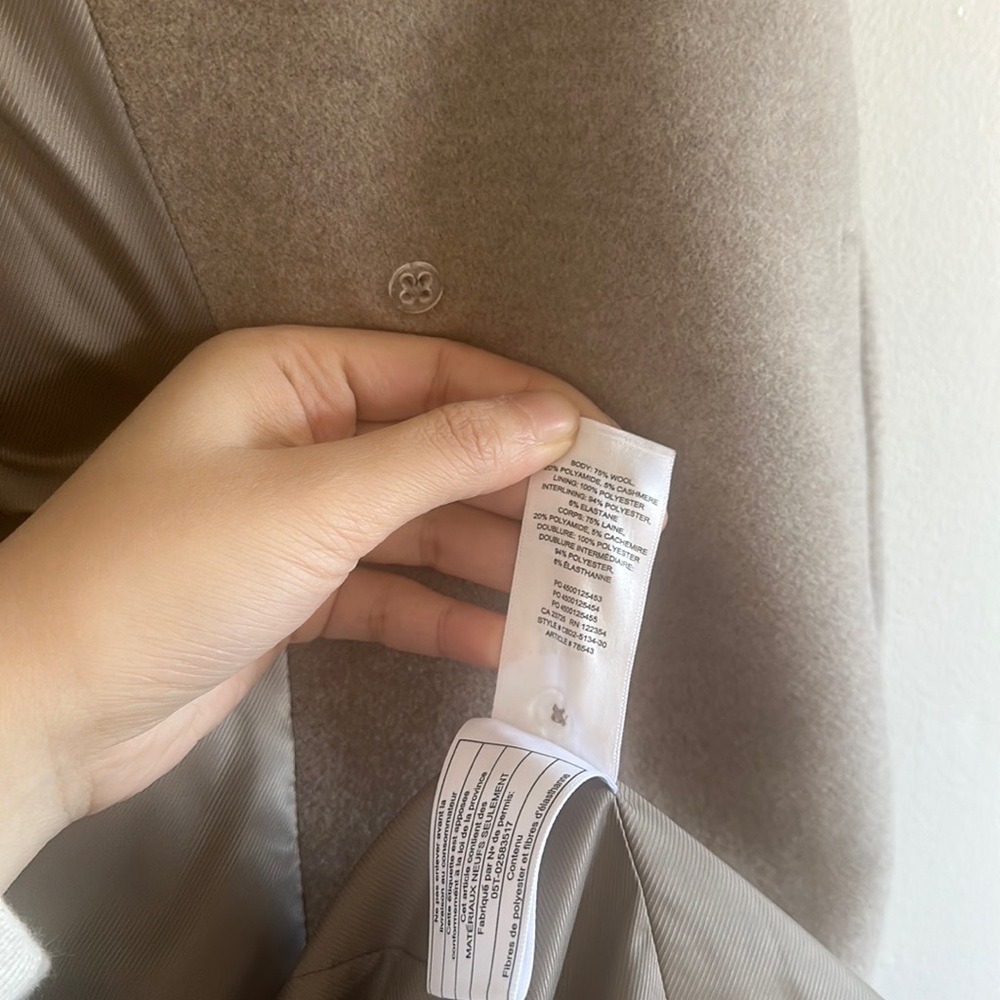 TRADED Aritzia Sunday Best Oversized Wool Cashmere Coat - Picture 13 of 16